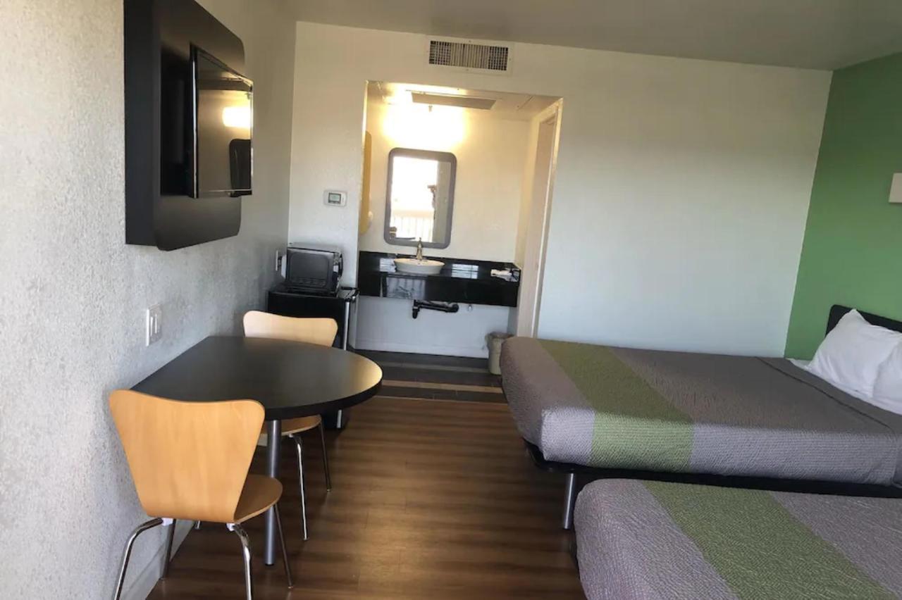 Motel 6-Barstow, Ca Екстериор снимка