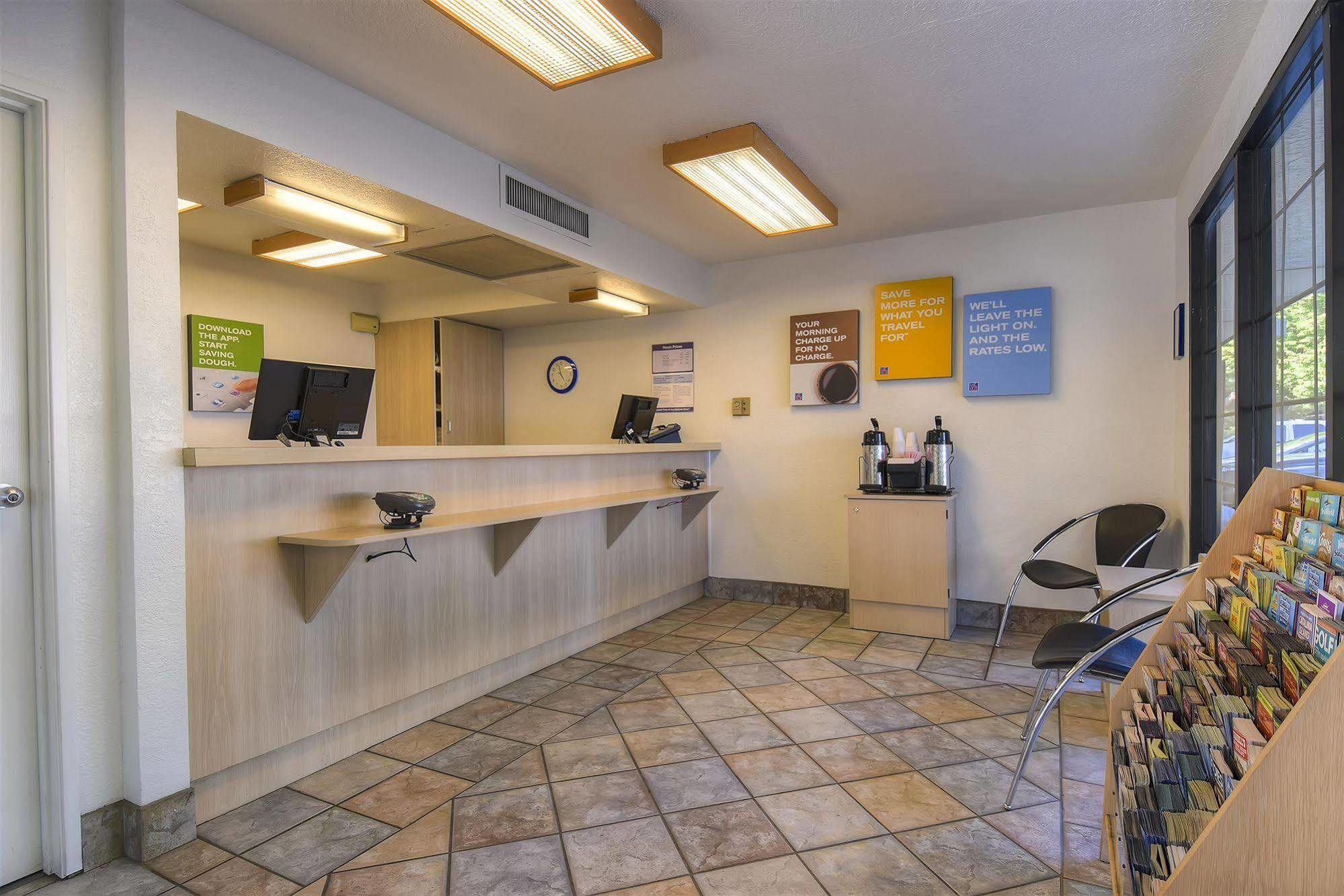 Motel 6-Barstow, Ca Екстериор снимка