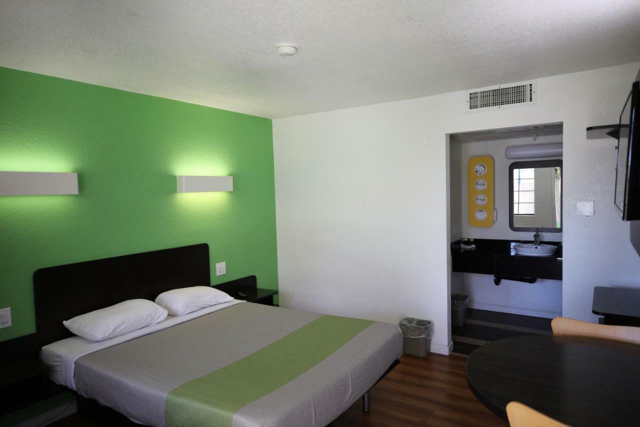 Motel 6-Barstow, Ca Екстериор снимка